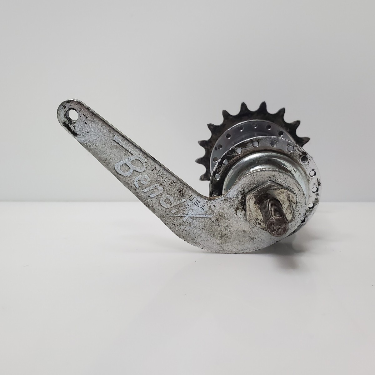 Vintage Bendix Coaster Brake Rear Hub Red Band 36s 18t Chrome USA