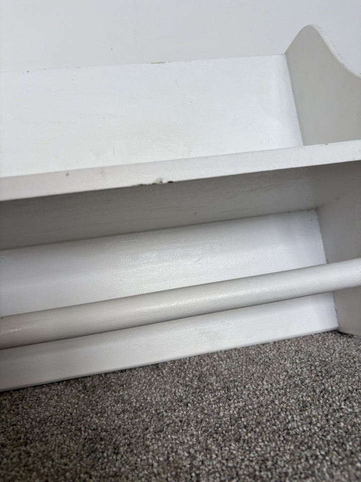 Laura Ashley Wooden Wall Shelf With Towel Rail White Country Cottage ...