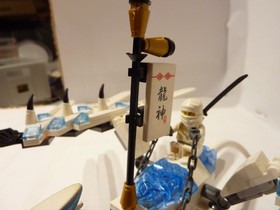 LEGO Ninjago 2260 Ice Dragon / Ice Dragon Attack - Complete with BA