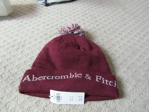 NWT Abercrombie Mens Vintage Pom Pom 