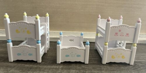Calico Critters Bunk Beds Set Of 5 Dollhouse Furniture C110 - Picture 2 of 9