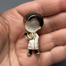 Brooch Doctor With Stethoscope White Black Gold Lapel Pin Medical Pinback New