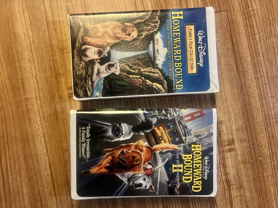 Homeward Bound 1 & 2 Bundle Clamshell VHS GUC Michael J Fox #9850 & #7893 Foto 3 de 4