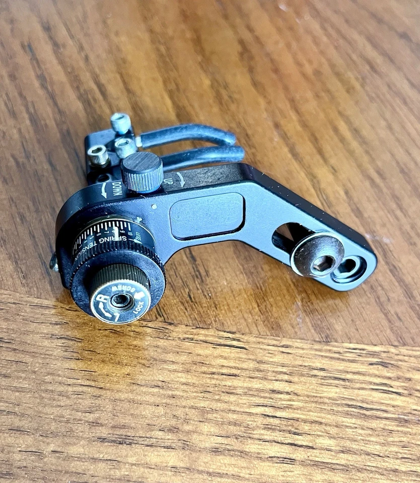 Nap Quik Tune 3000 Micro Arrow Rest Adjustment RH Paper Tune Compound - Image 2 of 3