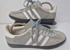 Herren Adidas Gazelle Indoor Größe UK 9 2023 grau weiß Gummisohle
