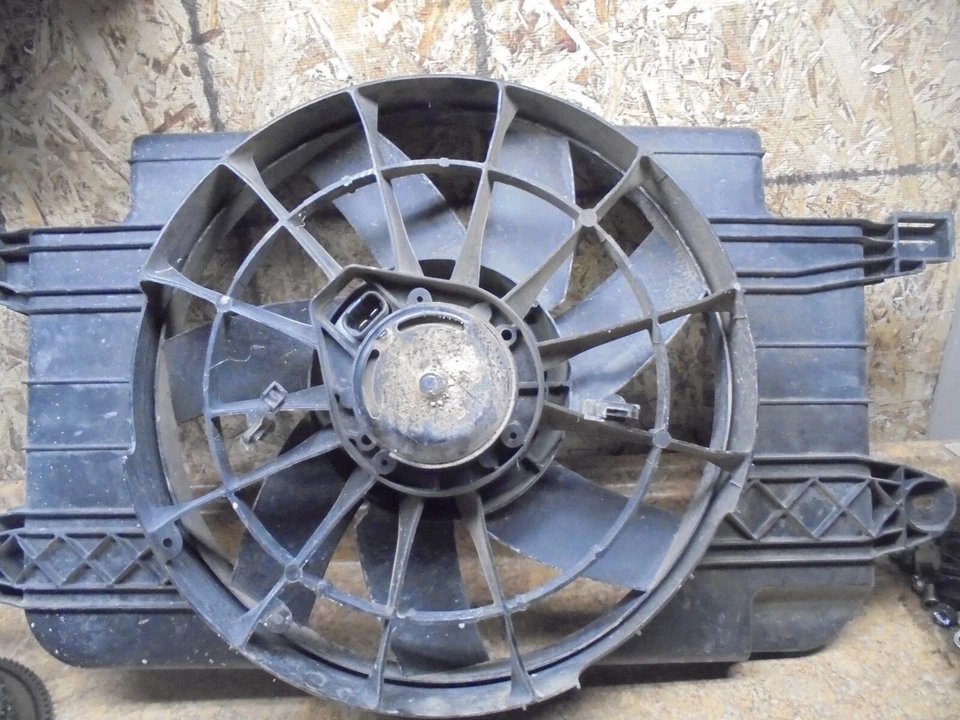 Saturn SC2 SC 2 2002 2001 motor refrigeración refrigerante ventilador motor cubierta panel radiador Foto 2 de 2