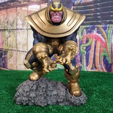 Diamond Select Toys Marvel Gallery Diorama: Thanos Avengers 