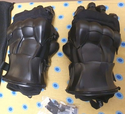 ProGauntlet Fechthandschuhe Crossguard   neuwertig   inkl. Reparaturset / Beutel