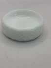 Vintage 1970s Avon Meadow Round Milk Glass Trinket Dish Floral Design 4”