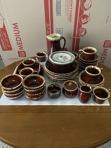 42 pc Hull Oven Proof USA Brown Drip Dish Set
