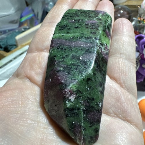 Raw Specimen Ruby in Zoisite Crystal UV Flashes 99gGeology strong flash 75mm - Picture 7 of 7