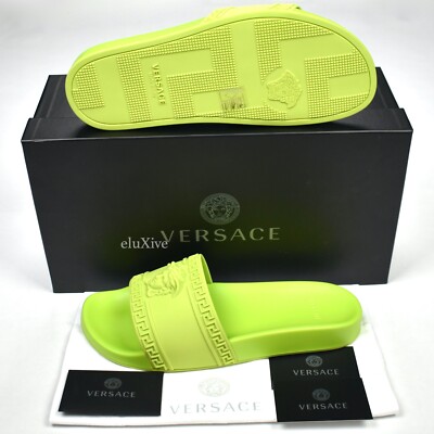 NWT $375 Versace Mens Neon Green Palazzo Medusa Logo Slides NWT $375 Versace Mens Neon Green Palazzo Medusa Logo Slides