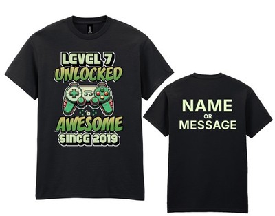 Jungen 7. Geburtstag 2019 Gaming T-Shirt - Personalisierte Nachricht - Level 7 entsperrt