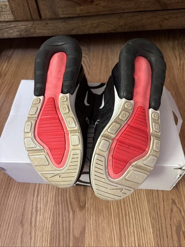 Nike Air Max 270 schwarz & weiß Damengröße 6 Laufschuhe - Bild 10 von 12