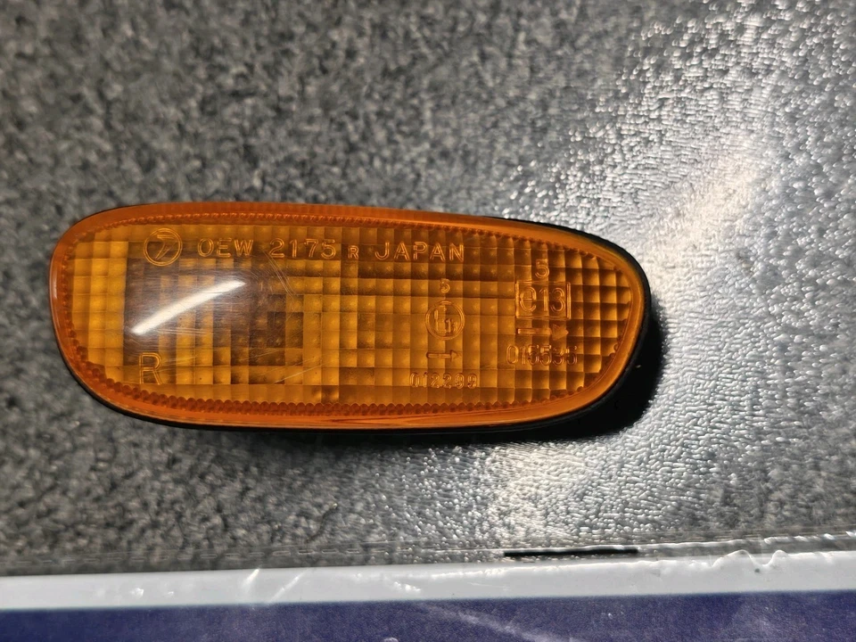 Par de luces intermitentes para guardabarros Outback RS Subaru Impreza 1993-2001 Outback RS Foto 2 de 4