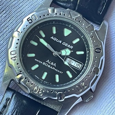 SEIKO ALBA AQUA GEAR 200m Men's Diver Watch V733-6A11 Black Dial 37mm
