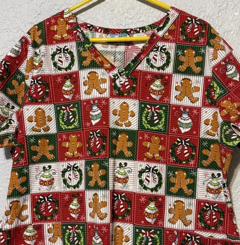 Comfy Cotton Scrubs Brand Christmas Themed 100% Cotton Size XL Scrub Top - Image 2 of 4