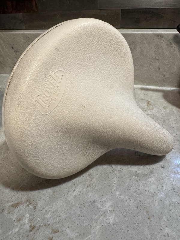 Vintage 1950s Troxel Women’s Vinyl Bicycle Seat Schwinn Roadmaster CWC Bike