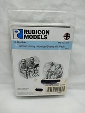 Rubicon Models WW2 Series German Infantry Wounded Seated Medic 28mm