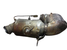 ABGASLEITUNG Katalysator MERCEDES BENZ GLE 450  A2561402100 Bj 2019