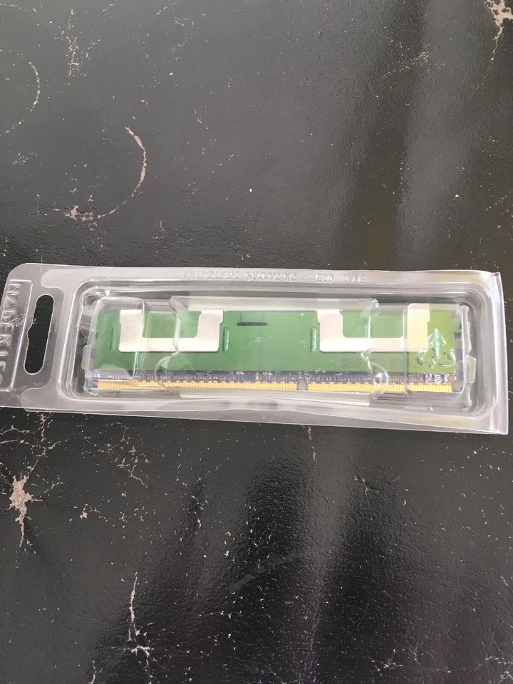 Hypertec HYMCI8508G 8GB Registered Dual Rk DIMM PC3-10600R  - Image 3 of 3