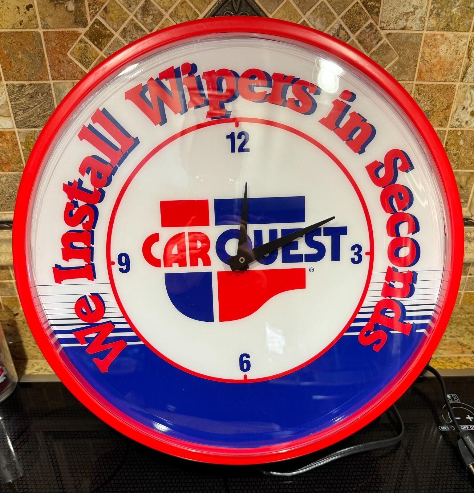 Carquest 18" Lighted Wiper Clock "We Install Wipers in Seconds" New in