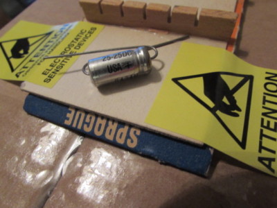 25uF, 25DC Sprague 30D TE-1207 USA Axial Capacitor (1 Piece) 25uF, 25V, USA, NOS