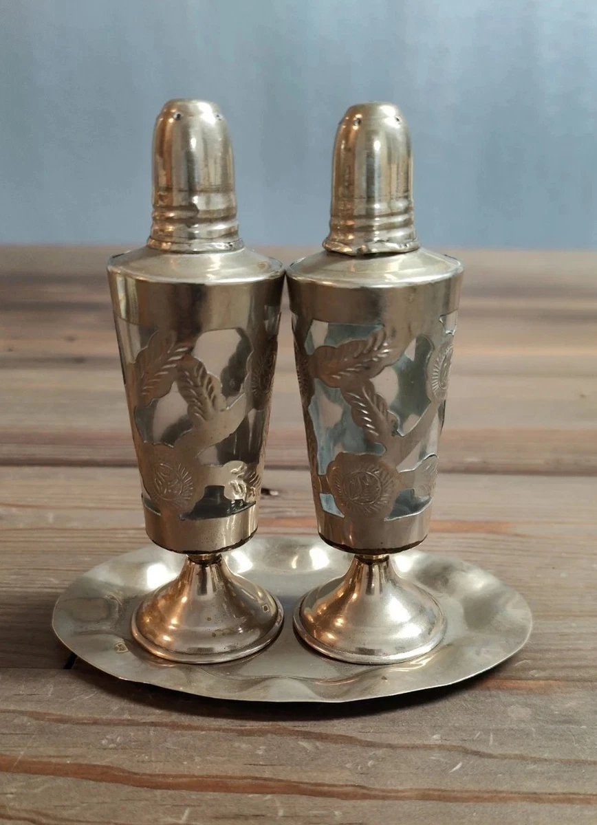メキシコ製salt & pepper、Taxcoのミッドセンチュリー調　刻印入り メキシコ製salt & pepper、Taxcoのミッドセンチュリー調 刻印入り