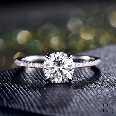 2.0 CT Round Brilliant Cut VVS1 Moissanite Engagement Ring 14K White Gold Plated