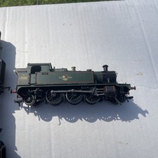 BACHMANN RE NUMBERED BR 2-6-2 CLASS 45XX PRAIRIE TANK LOCOMOTIVE plus cars x4