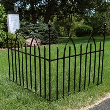 2-Piece Gothic Arch Iron Garden Border Fencing - 6 ft - Black by Sunnydaze
