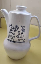1970 Homer Laughlin Sturbridge coffeepot HLCSTU