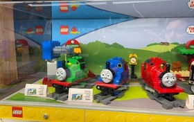 LEGO Thomas and Friends STORE DISPLAY CASE  5554,  5556,  5555, 5552 RARE DUPLO