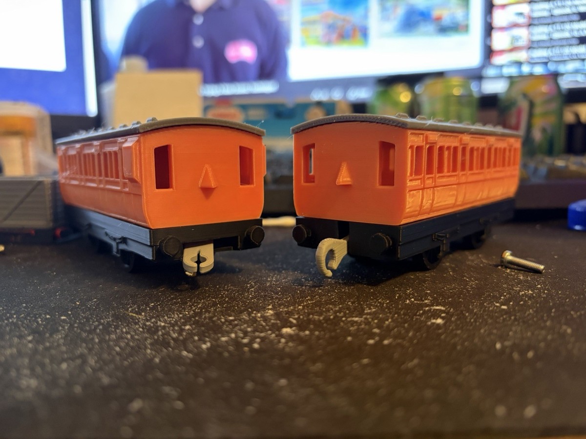 katsumi BACHMANN エミリー アニー クララベル Tomy/Trackmaster 3D Printed RWS Passenger Cars “Annie & Clarabel