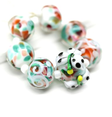 Tiger lily flower handmade lampwork round glass beads set 7pc
