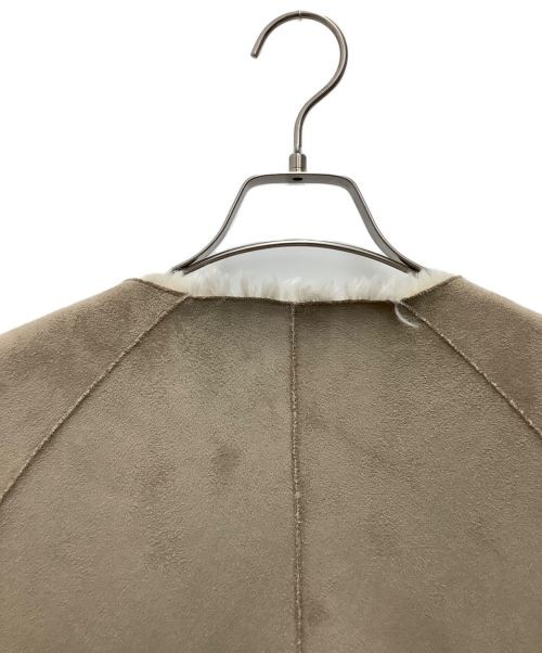 Ameri                    Reversible Twin Boa Coat… - image 6