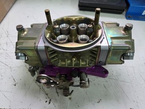Stealth dirt super late model carburetor. dirt late model, dirt modified