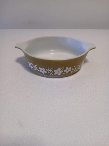 Vintage Pyrex Casserole Dish 1 Pint Spring Blossom Crazy Daisy Ovenware-NO Lid