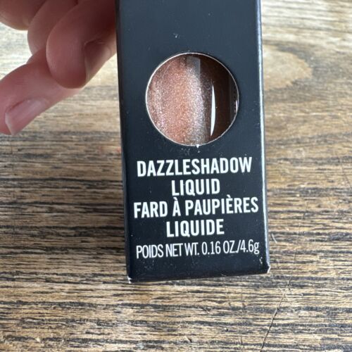 MAC Eyeshadow Dazzleshadow Liquid “Beam Time” Full Size NEW IN BOX - Picture 3 of 5