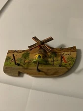 Vtg Holland Wood Clog Plaque Wall Hanging Windmill Key Hooks 6”