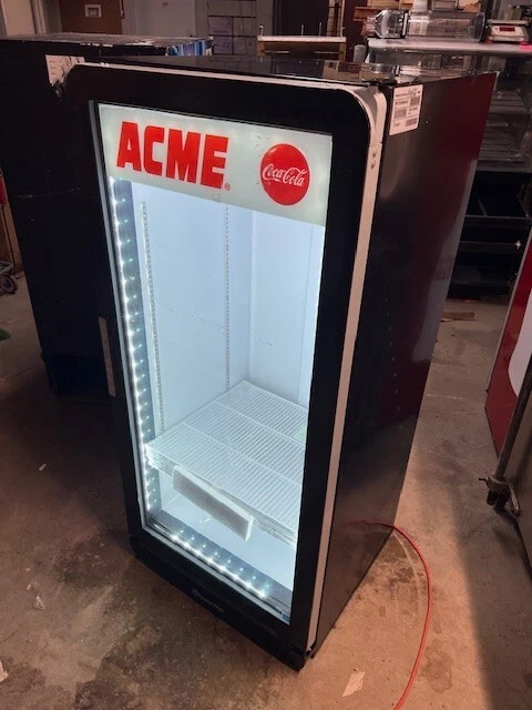 Metalfrio NG11CHC Single 1 Door Drink Merchandiser Cooler Refrigerator Reach In
Opens in a new windo