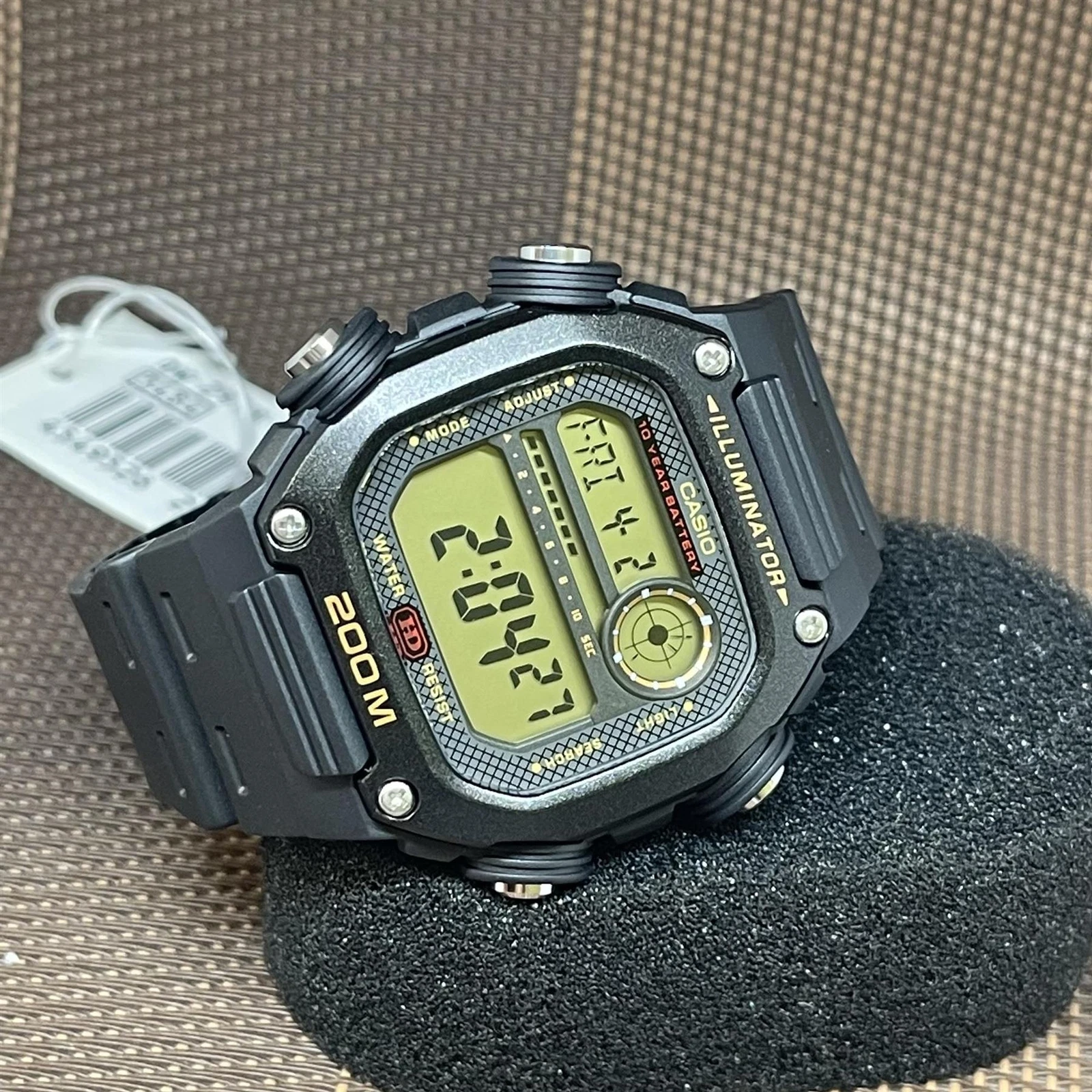 Casio DW-291H-9A Youth Illuminator World Time Digital Men's Black Sporty Watch - Picture 4 of 11