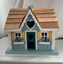 NANTUCKET COTTAGE  BIRD HOUSE by HOME BAZAAR NEW