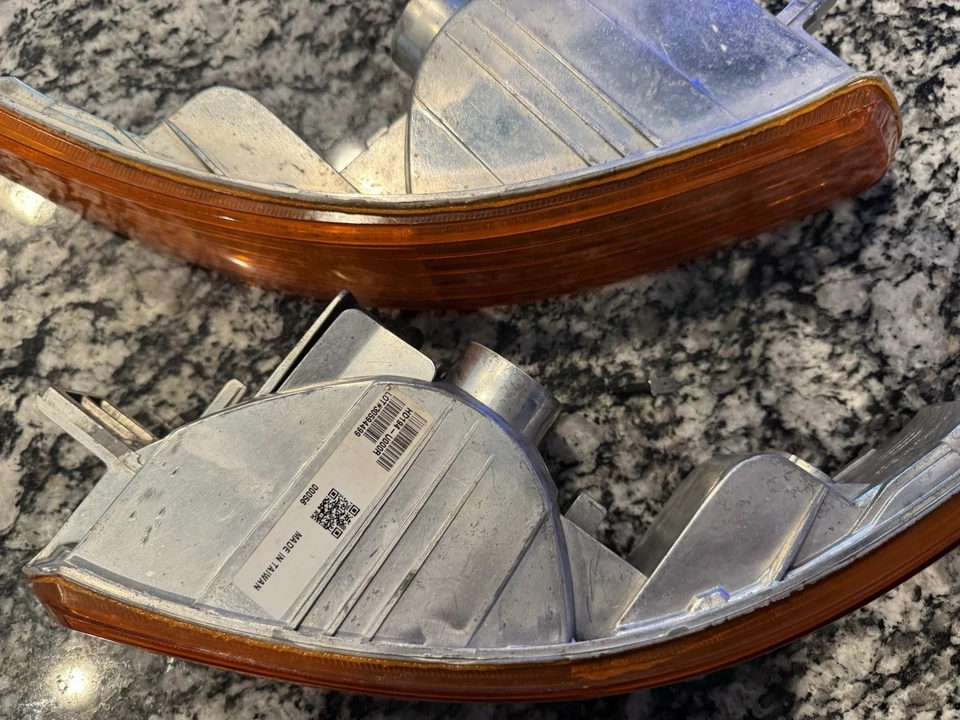 Cubiertas de luz de señal de giro ámbar OEM para Acura Integra 98-01 Foto 2 de 3