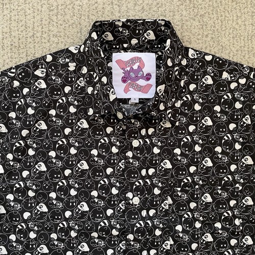 Casually Cosplay Super Mario Boo Button Front Shirt Short Sleeve Small Nintendo