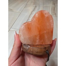 Himalayan Pink Salt Lamp Heart Shaped USB Powered Wood Base Small Desk Decor