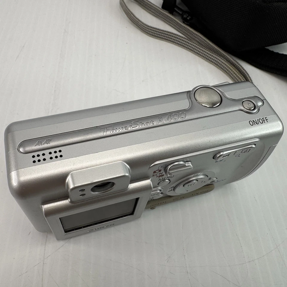 Canon PowerShot A400 Digital Camera – 3.2MP + Case, 2GB SD Card & Batteries - Image 4 of 4