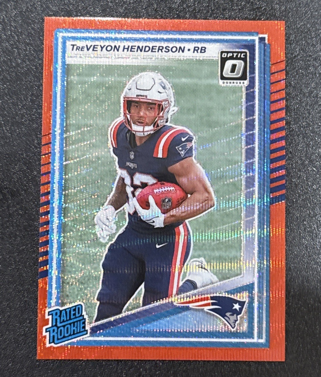 2025 Donruss TreVeyon Henderson Rated Rookie Optic Preview Red Wave #332 (RC)