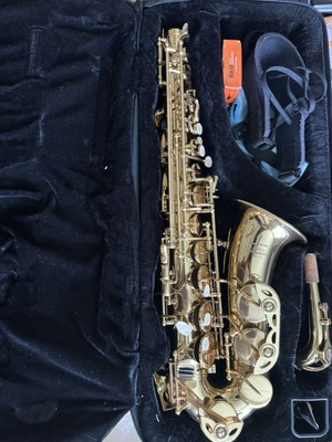 #ad Alto Saxophone – Excellent Condition Accessories Clean and Dent FreeScratches $300.00