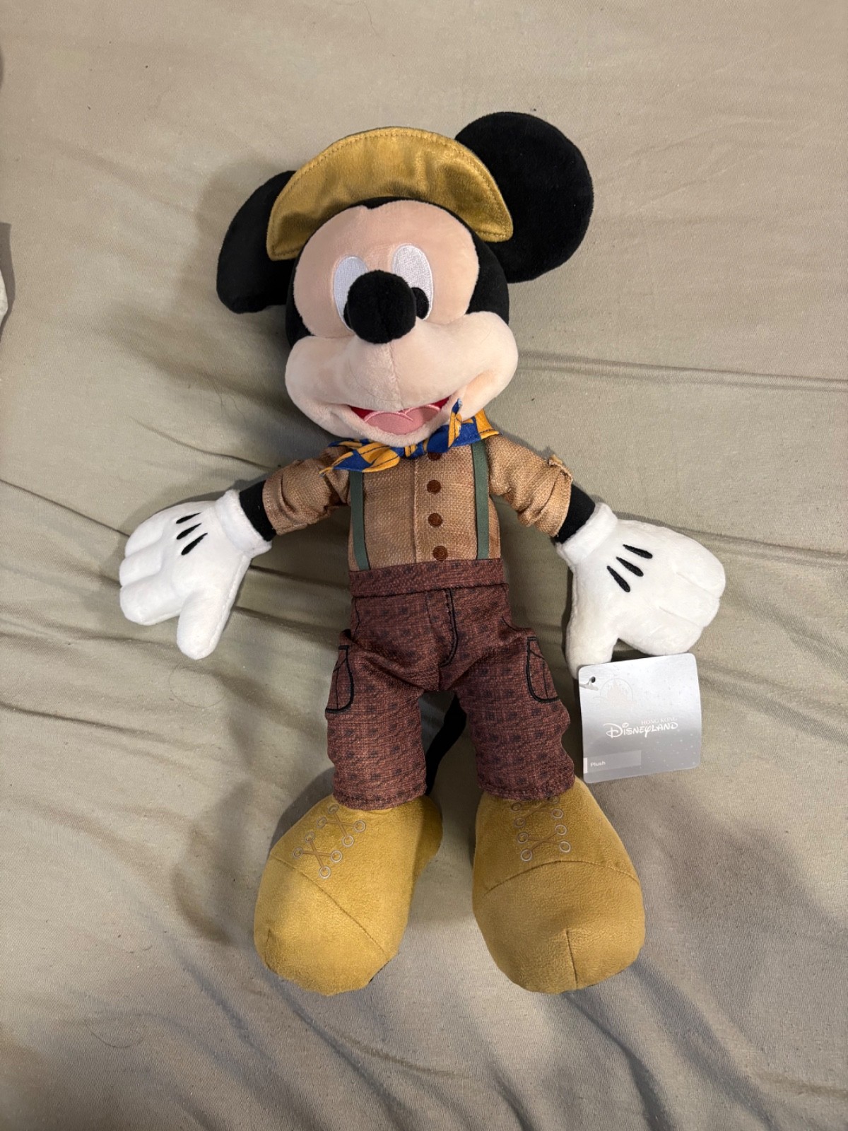 Peluche Mickey Explorer Lodge Disney édition collector haut de gamme